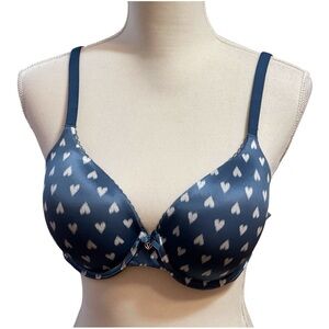 Victoria's Secret Navy Heart Print Bra